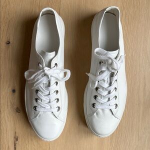 NEW IN BOX Paul Green Bixby White Leather Sneakers Women’s size 11